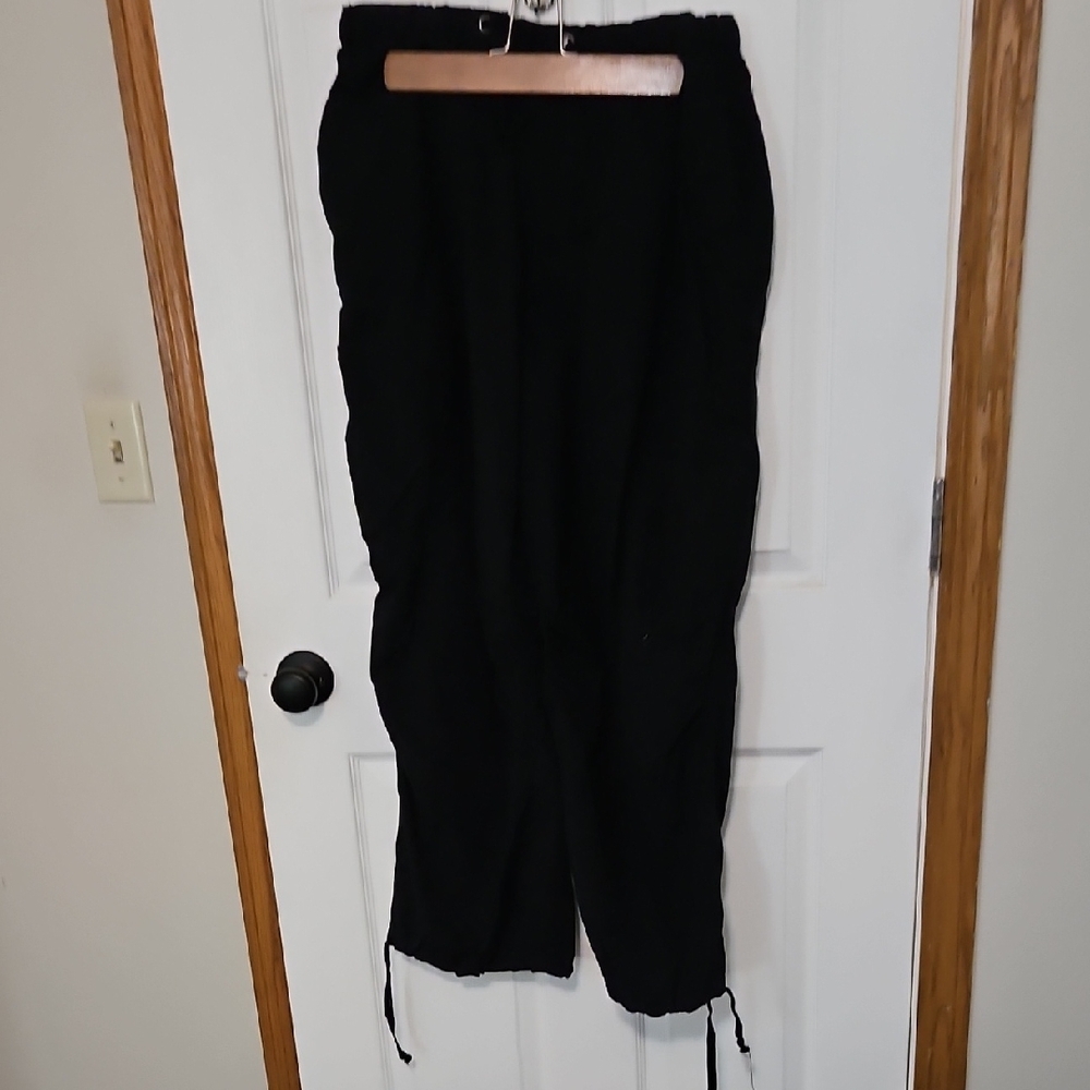 Aeropostale Black Women's cargo parachute Pants